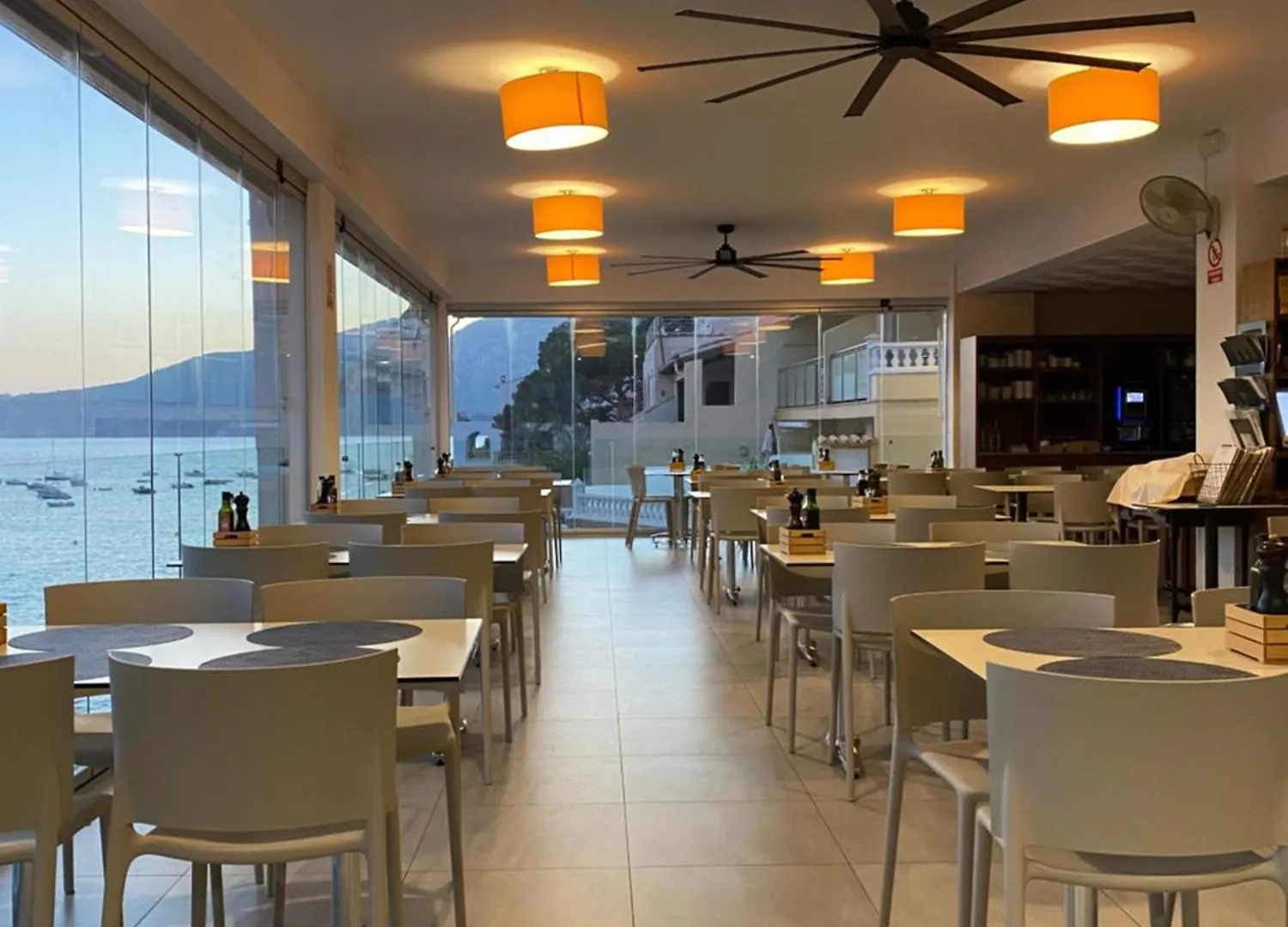 Hostal Dragonera Сант-Эльм 3*,  Испания